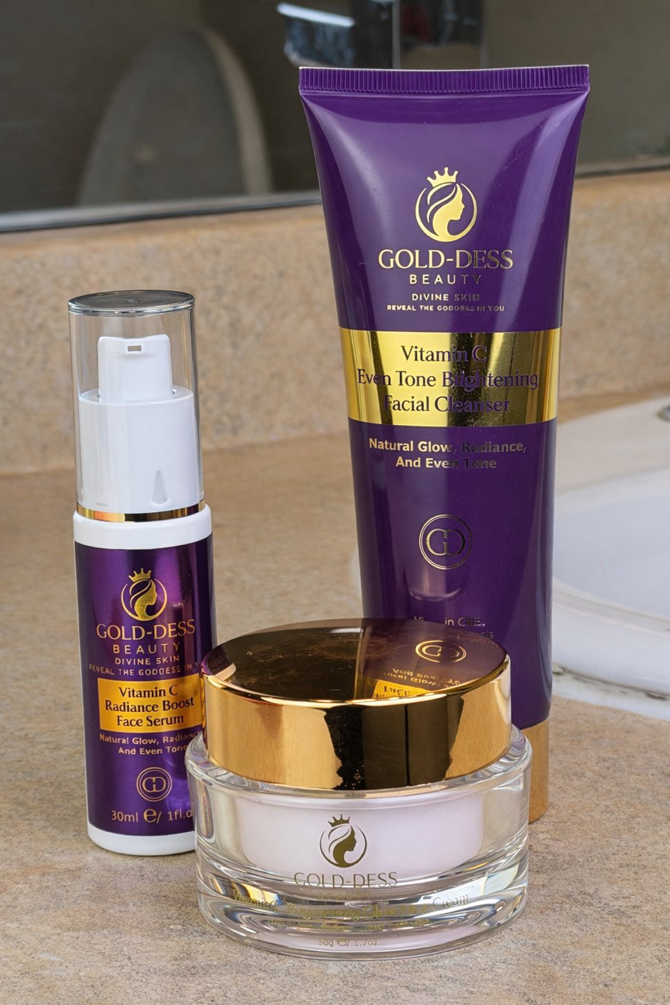 Reveal your glow with the Divine Glow Face Ritual.